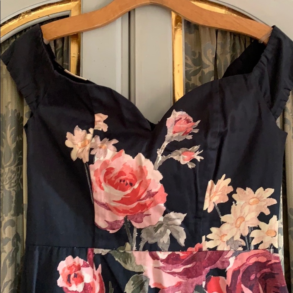 ASOS floral dress - Picture 2 of 4